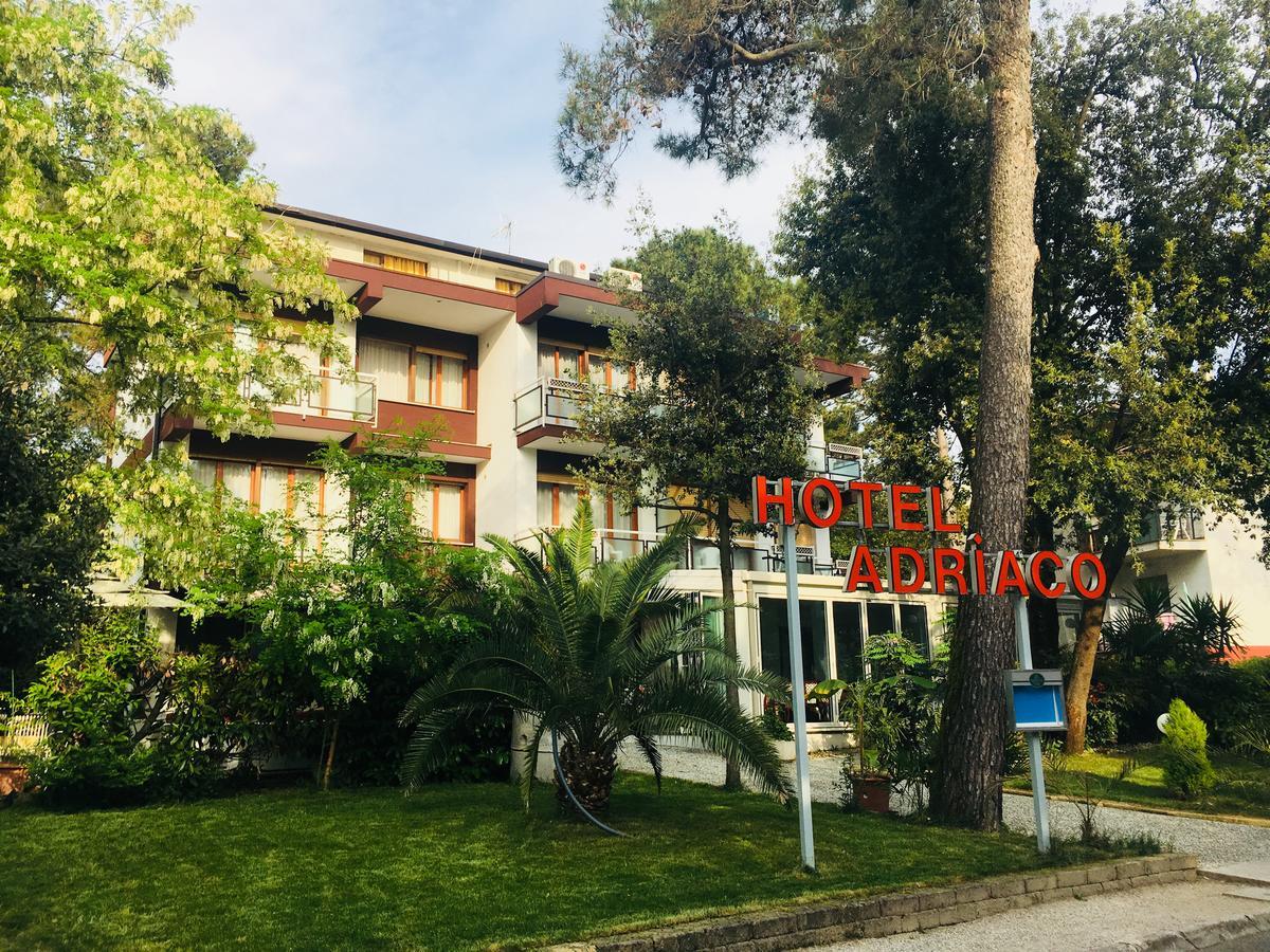 Hotel Adriaco Grado Exteriér fotografie
